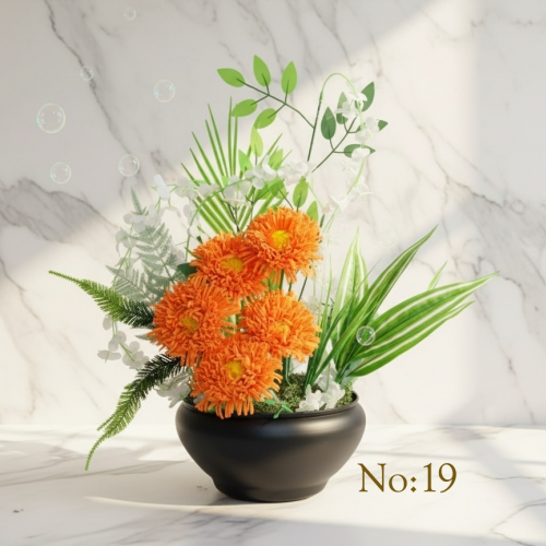 Seluna No:19 – Siyah Mat Kasede Turuncu Krizantemli Modern Yapay Aranjman